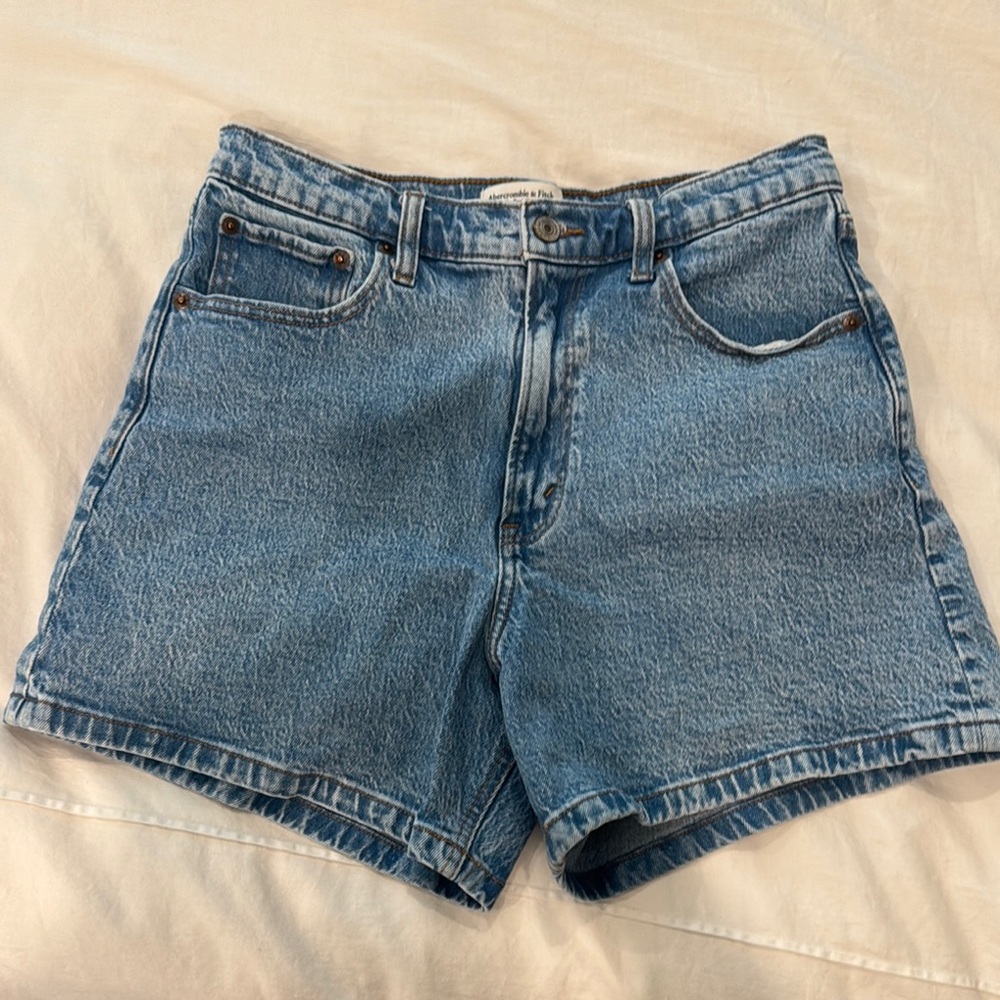 Abercrombie High Rise Dad Jean Shorts